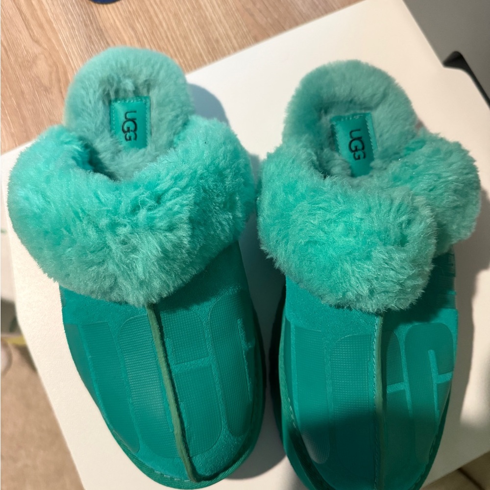 UGG green Plush Slippers